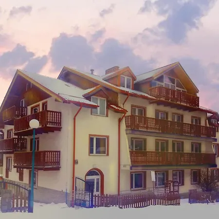 Gosciniec Adam Guest house *