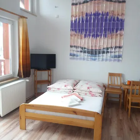 Gosciniec Adam Guest house